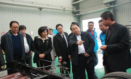 中国重汽向导旅行川汽集团