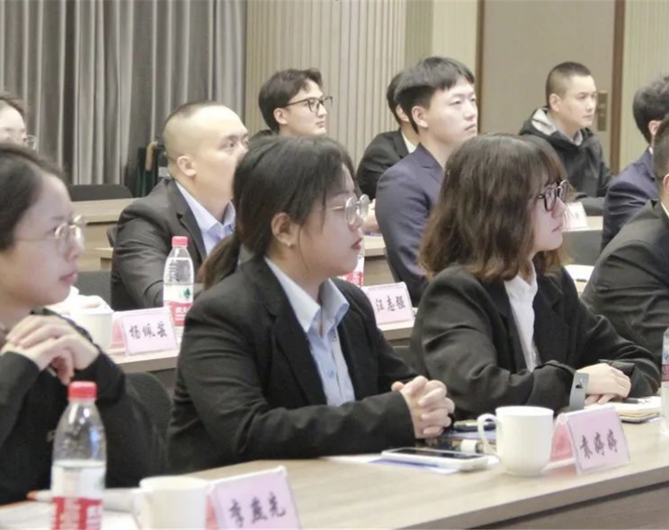 008PG国际集团开展第二期新员工分享交流会